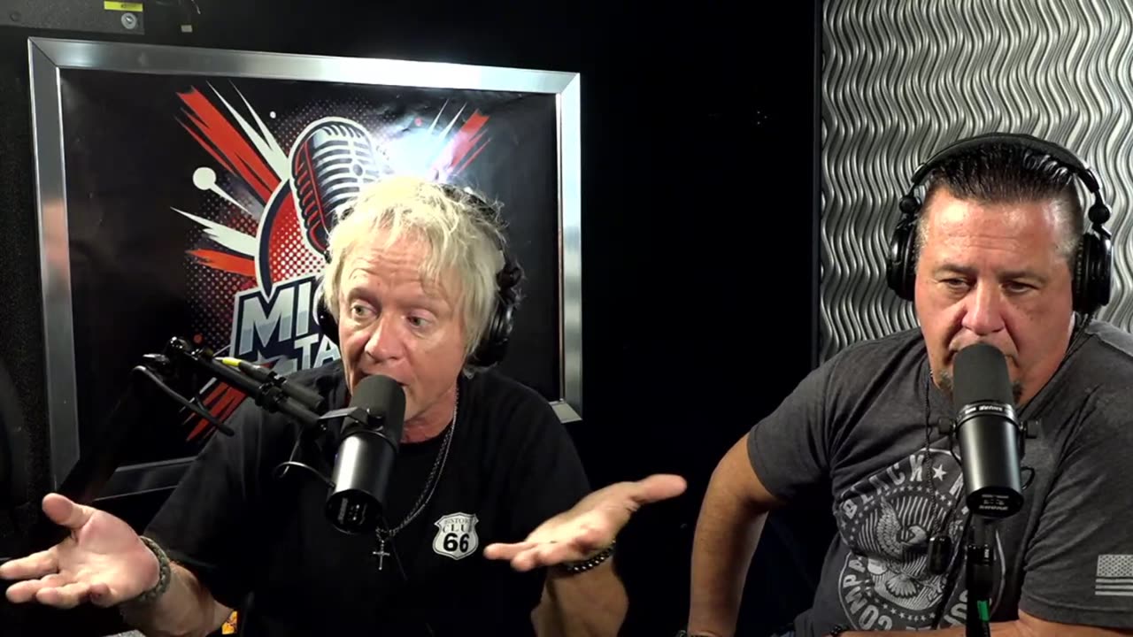 Mickey Talks EP: 123 - Spike & Ronnie