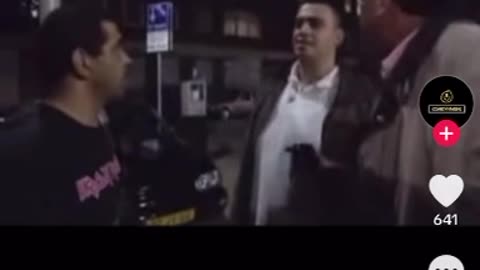 Prem cola blikje tegen z’n kop🤣