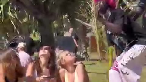 Amazing: They Were Confused #viral #youtubeshorts #prank