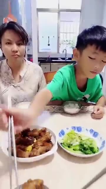 Come on, that's how you treat your mother.👍 ❤️‍🔥