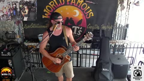 LIVE Music Everyday!