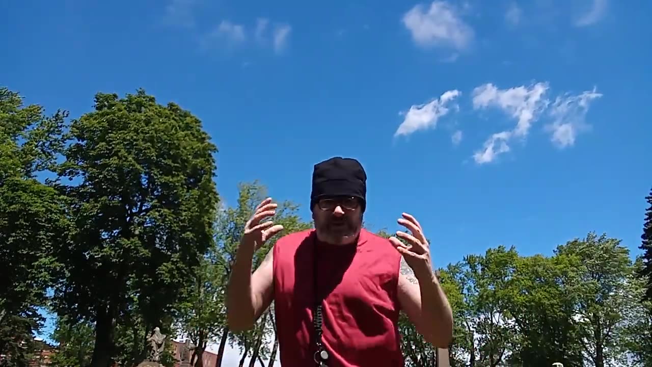 WHAT'S UP EVERYBODY?!