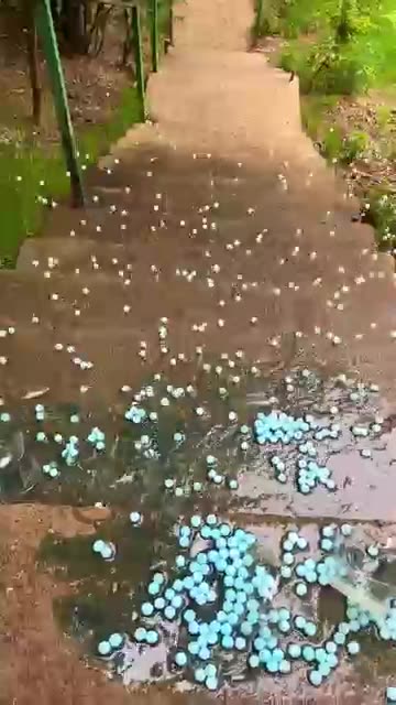 Rolling colorfull bottle on the stair 🌈👻