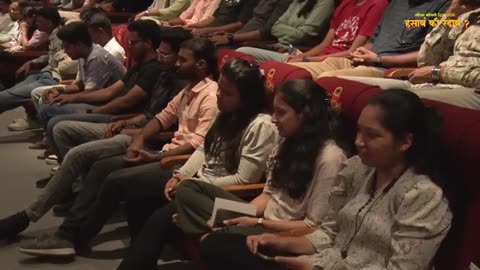हसावं की रडावं