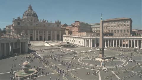 LIVE: View of St. Peter’s Square ahead of the conclave