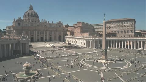 LIVE: View of St. Peter’s Square ahead of the conclave