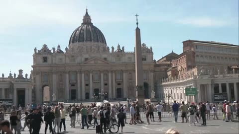 LIVE: View of St. Peter’s Square ahead of the conclave