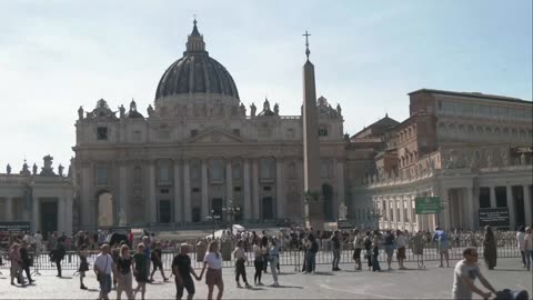 LIVE: View of St. Peter’s Square ahead of the conclave