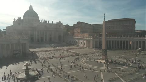 LIVE: View of St. Peter’s Square ahead of the conclave