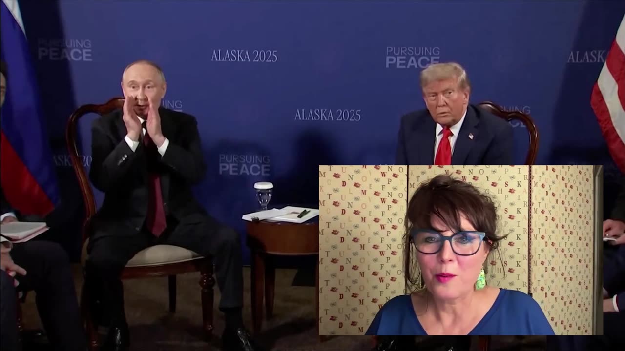 Trump and Putin's Body Language Broken Down: The Showman Versus the Chess Player