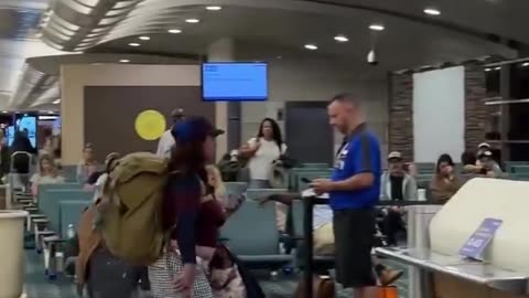 Woman loses it at Orlando airport, assaults employee and smashes computer