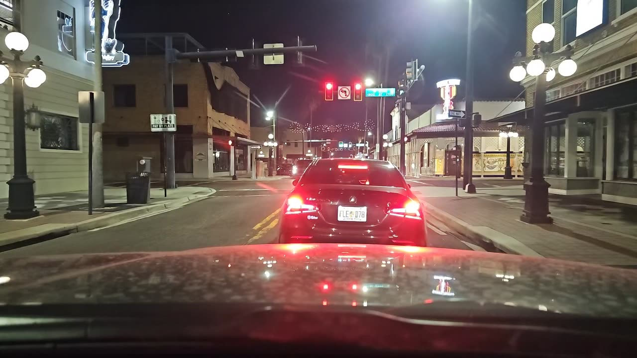 SEARCHING FOR 1 GOOD COP