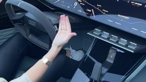 Audi’s extending car of the future…🤯🔥#luxury #audi #skysphere 