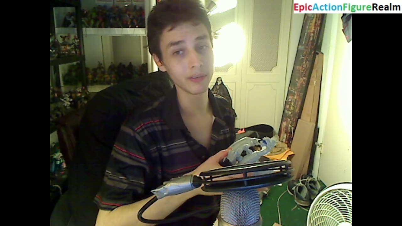 Unboxing The Yu-Gi-Oh! Blue-Eyes White Dragon Action Figure