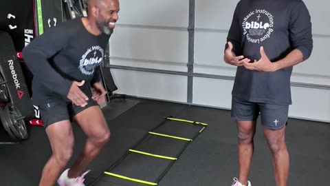 LADDER DRILL: OVER 4 BACK 2