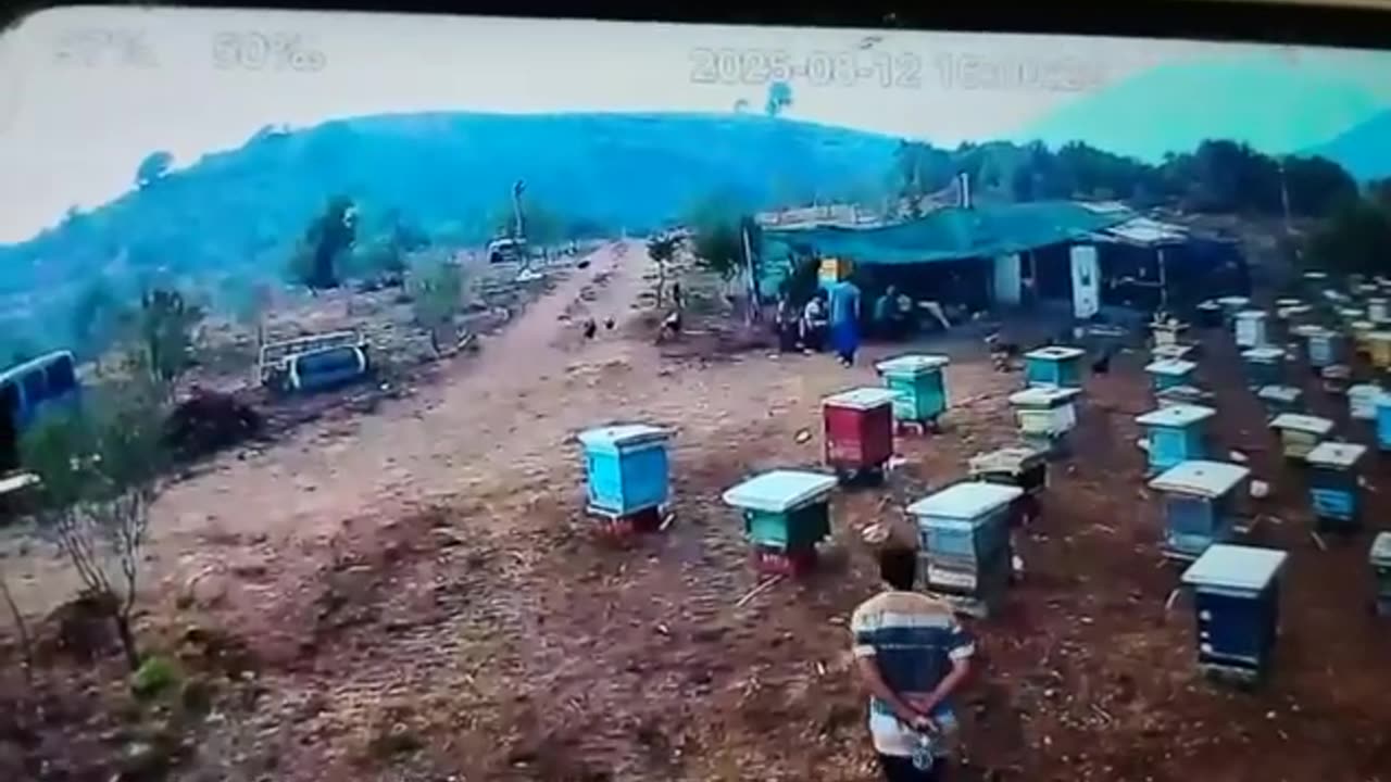 Kamerat kapin momentin e frikshëm pak para se të shpërthente zjarri në Delvinë