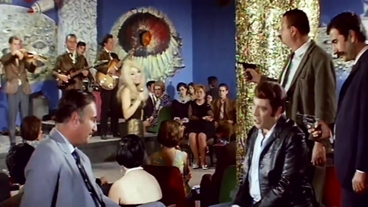 Turist Ömer Arabistan'da