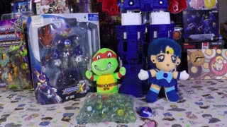 Junk shop toy haul plushies and robots 4-27-2025