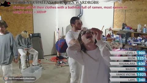 Cinnamon challange but with ramen packets (Wacky's House of Victims)