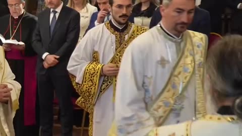 Sodomitul Eretic Ecumenist Simion rugă cu vaticanişti,ecumenişti,monofizit,mahomedan,lordul Richard