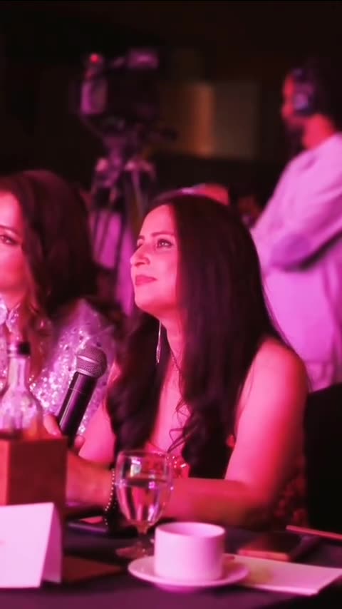 Neelam Hamdard Vlog54 Asking questions as a Judge