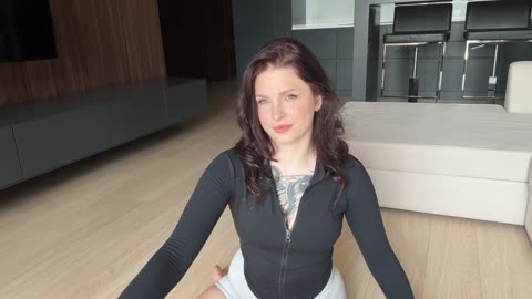 Sexy ASMR Mic Pumping On My Knees Fast & Agressive Sound Triggers For Crazy Tingles