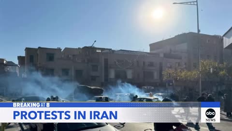 RAW VIDEO_ Students Protest Across Iran Due To Poor Economy
