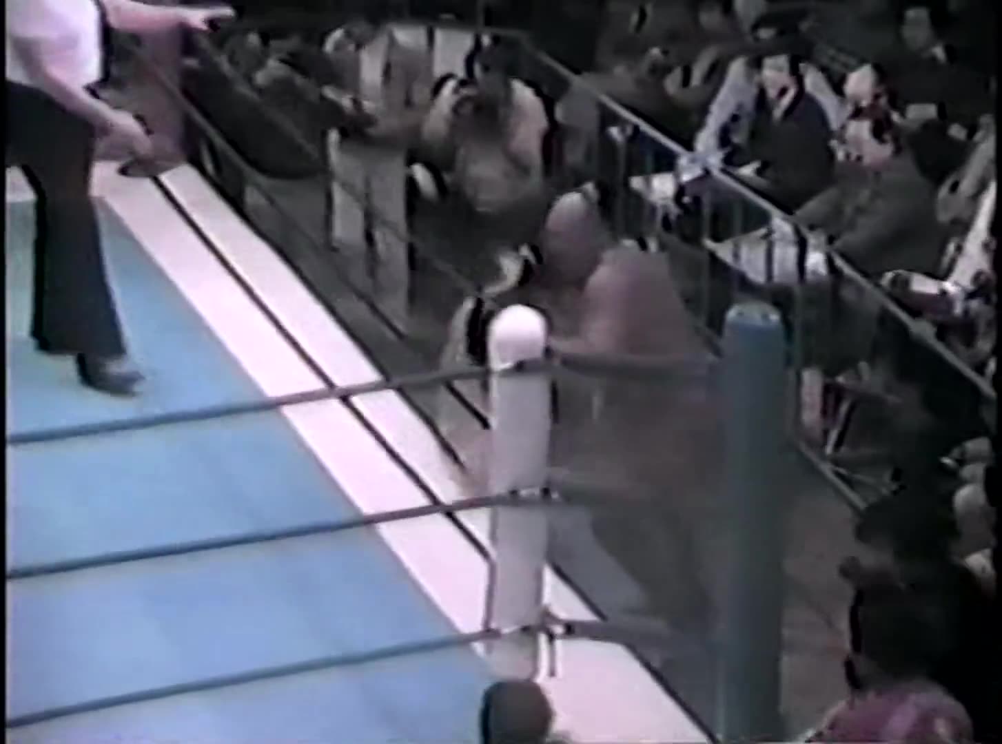 NJPW Riki Choshu vs Superstar Billy Graham - Jan 08 1982