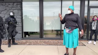 LIVE: Protest Outside Broadview ICE Facility