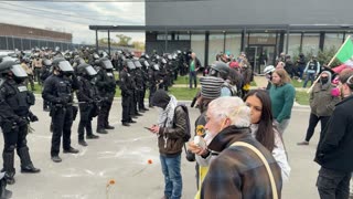 LIVE: Protest Outside Broadview ICE Facility