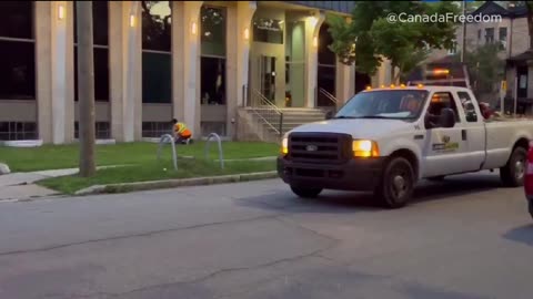 Man Blocks Traffic To Pray To A Wall