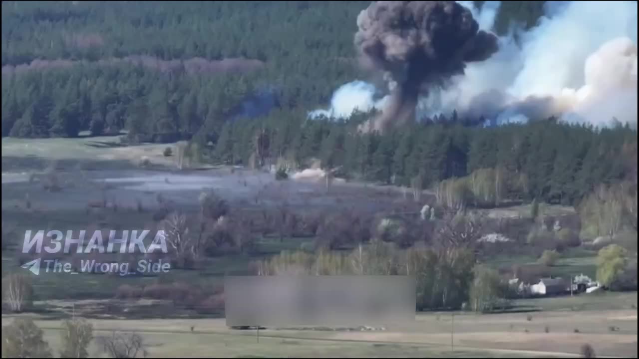 Defeat of a 2S3 Akatsiya Self-Propelled Howitzer