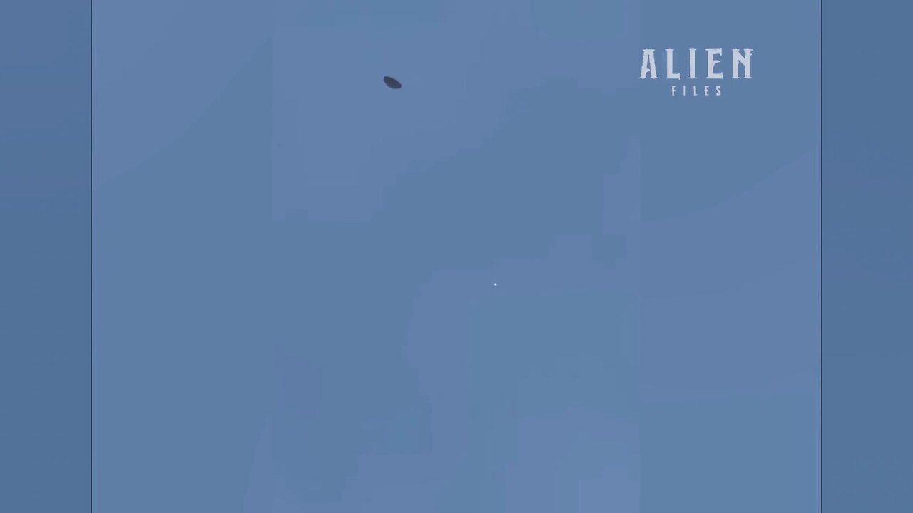 Three UFOs Move over Mexico