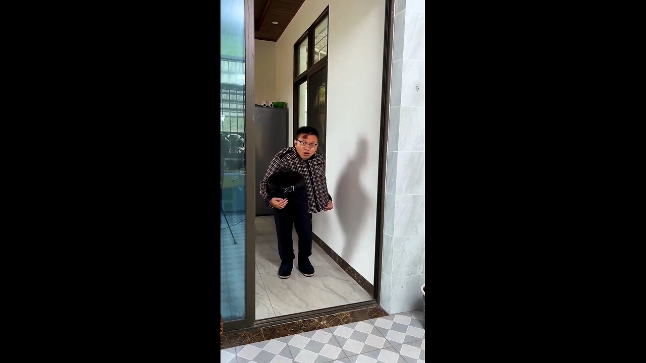 amazing funny stories facts