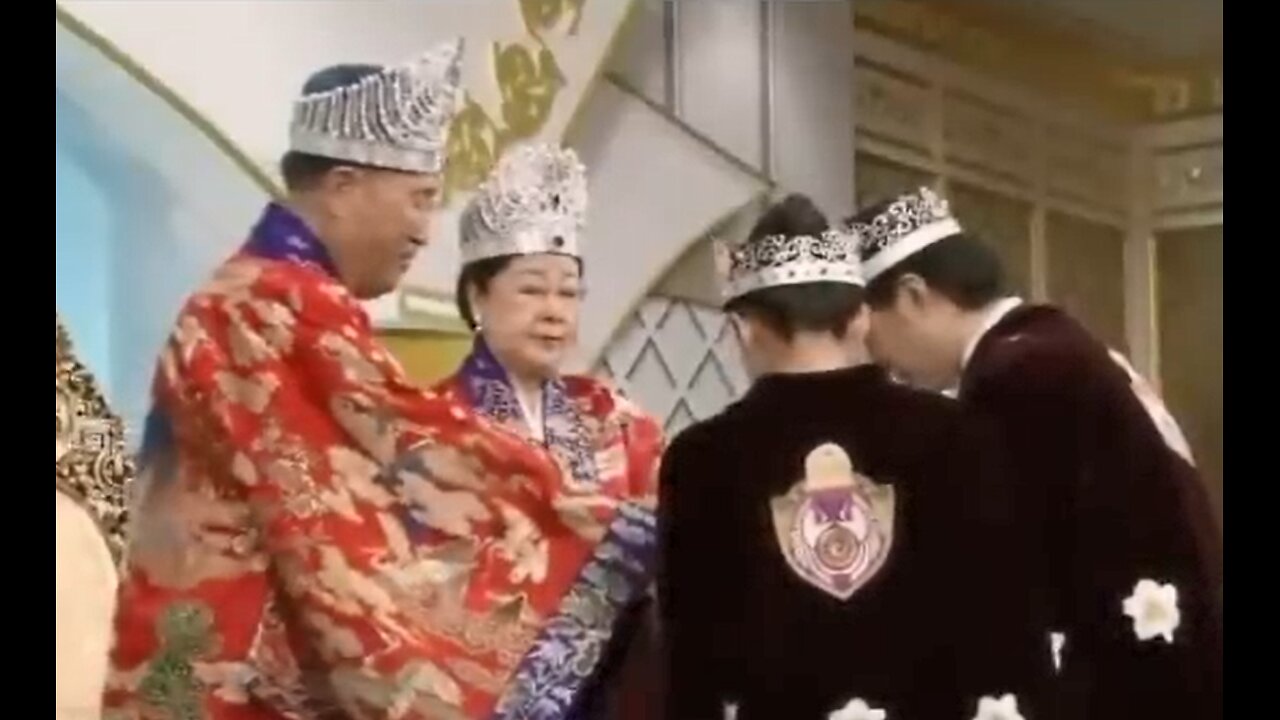 万王の王解放圏戴冠式「真の父母様の祝福を伝授致します。참부모님의 축복을 전수하나이다.(6분38초) 만왕의 왕 해방권 대관식