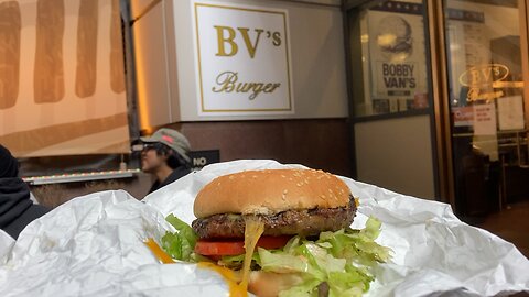 $5 Classic Burger @ Bobby Van’s (Manhattan)