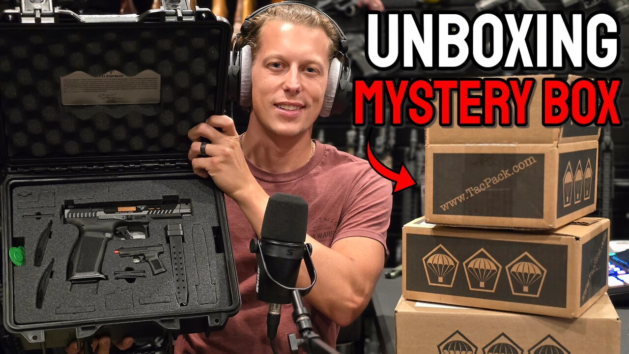 Unboxing New Guns and Mystery Box | Vault Room Live Stream 033