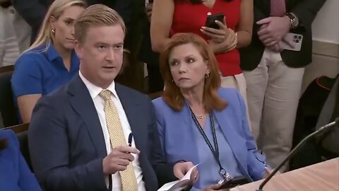 Peter Doocy asks the PERFECT question about NYC socialist candidate… the reaction is priceless