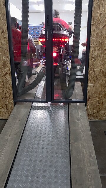 CSCHATERMADEINDUSTRIES