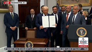 WATCH: President Trump Signs EO to Reinstate the Presidential Fitness Test in Schools -7/31/25