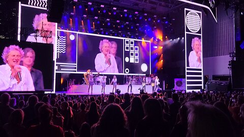 Rod Stewart Nashville-Some guys have all the luck