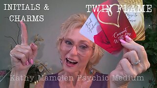 TWIN FLAME❤️‍🔥WHY WE BOTH CAN'T CUT THESE TIES✂️🤯CHARGING BACK W/URGENCY😲LOVE TAROT🙌