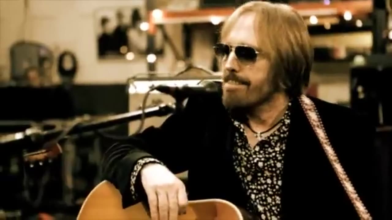 Tom Petty - Something Good Coming