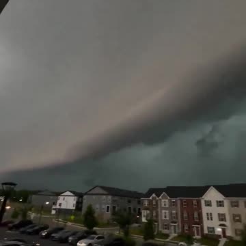 The General - BREAKING： Dark, ominous storms are sweeping into Maryland tonight.