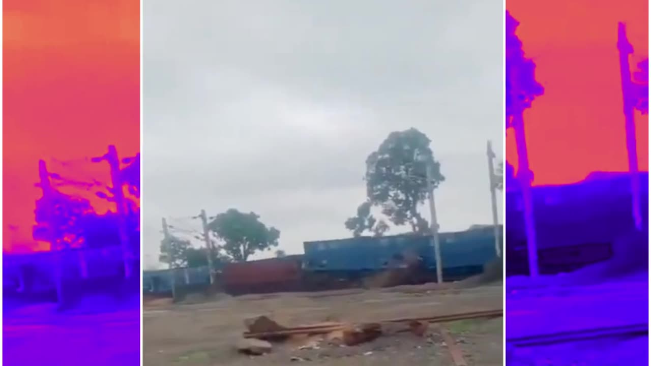 Chaos in Jharkhand: Goods Train Splits and Crashes Into Itself, 10 Bogies Derailed in Sahibganj!