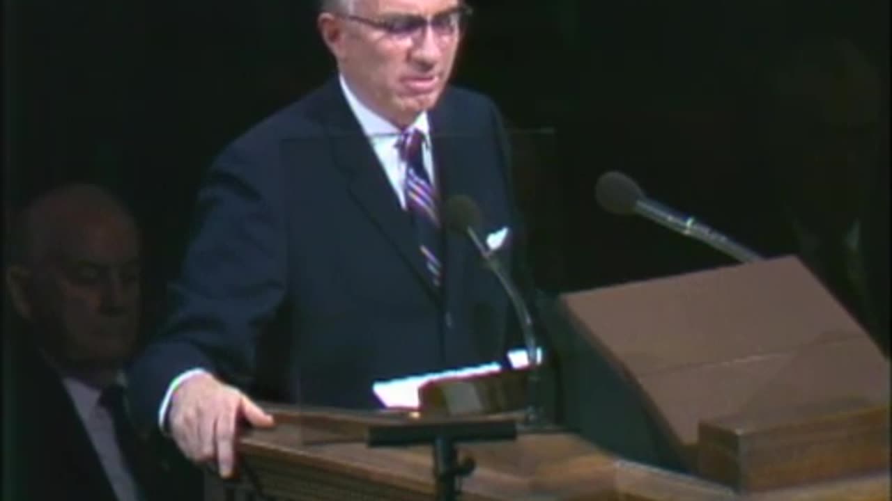 “If Ye Be Willing and Obedient” | Gordon B. Hinckley | General Conference Flashback