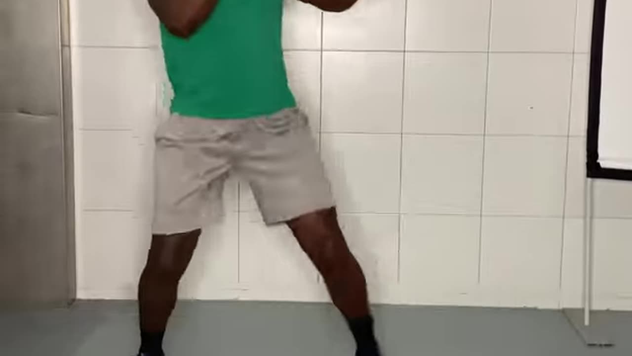 CHECK HOOK FOOTWORK DRILL THE INVISIBLE TRAP! 🥊 Leave Opponents Stunned! 🥊