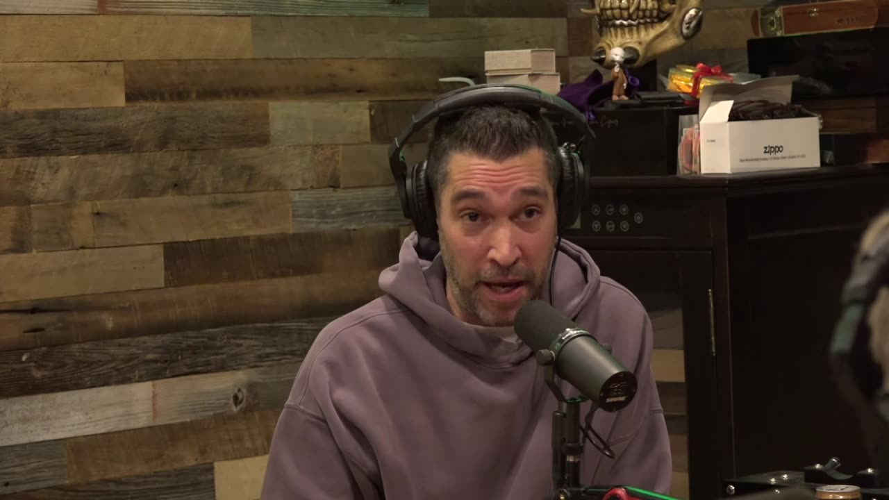 Joe Rogan Experience #2303 - Dave Smith & Douglas Murray