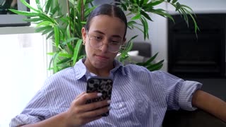 Teen who shielded kids in Bondi attack says she's no hero