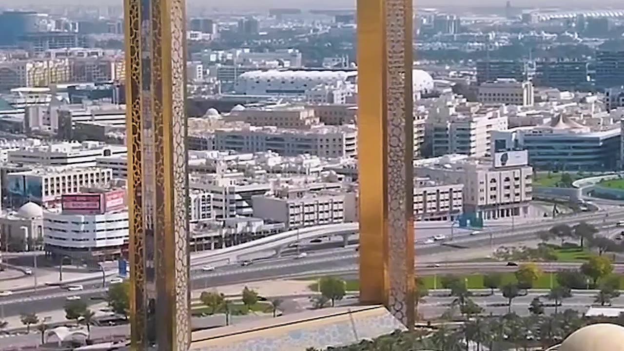 The Dubai Frame